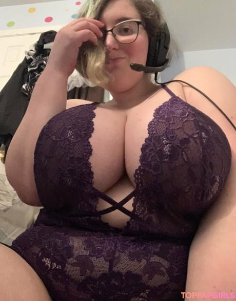 Squishy nude leaked OnlyFans photo #21