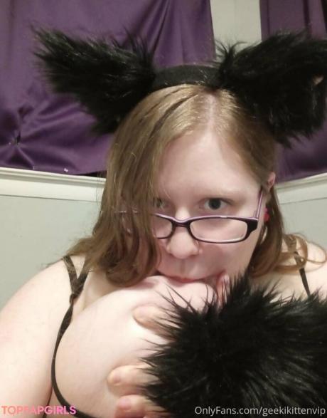 Geekikittenvip nude leaked OnlyFans photo #83