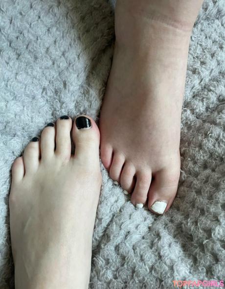 Goddessfefe nude leaked OnlyFans photo #4