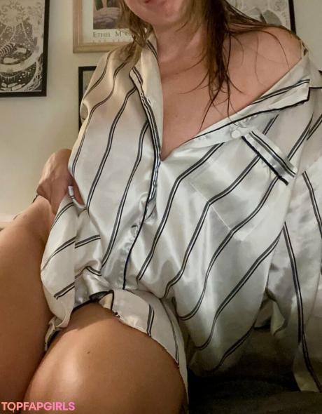 CosmicKitti nude leaked OnlyFans photo #44