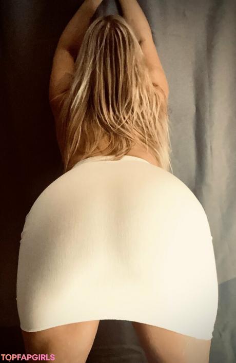 Housewifeofnorway nude leaked OnlyFans photo #39