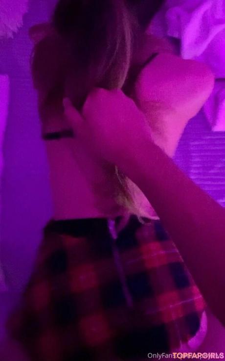 Sophydiva nude leaked OnlyFans photo #49