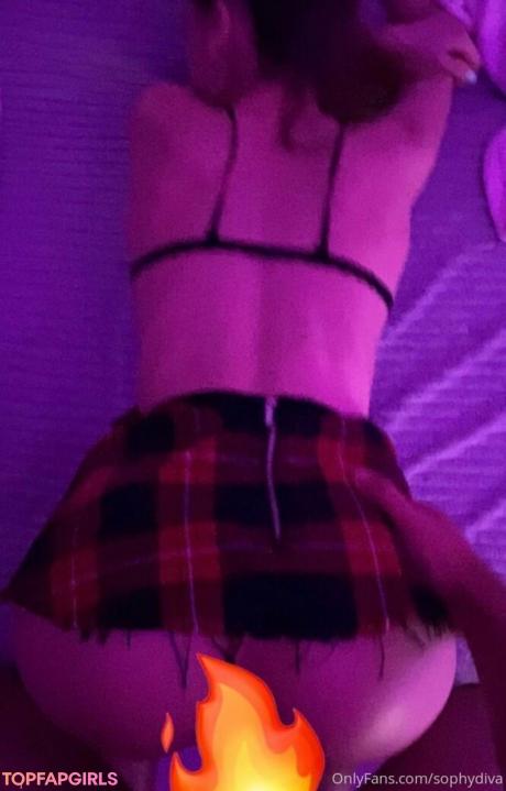 Sophydiva nude leaked OnlyFans photo #50