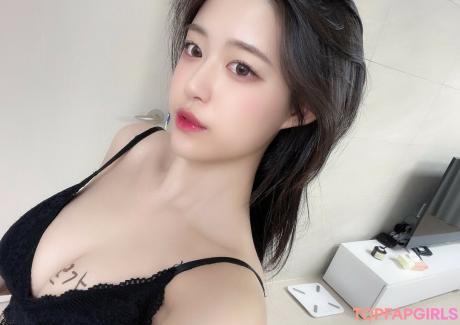 Goinmul nude leaked OnlyFans photo #11