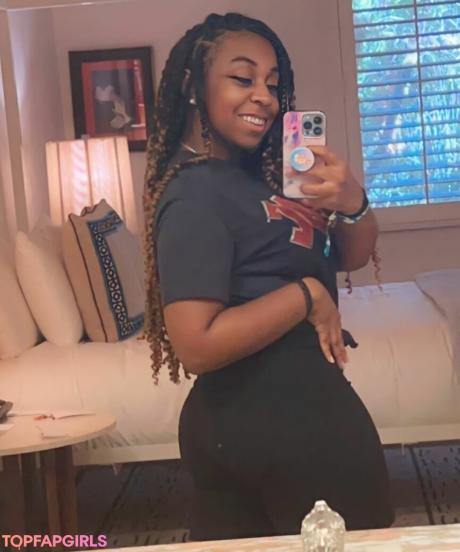JazzyGunz nude leaked OnlyFans pic