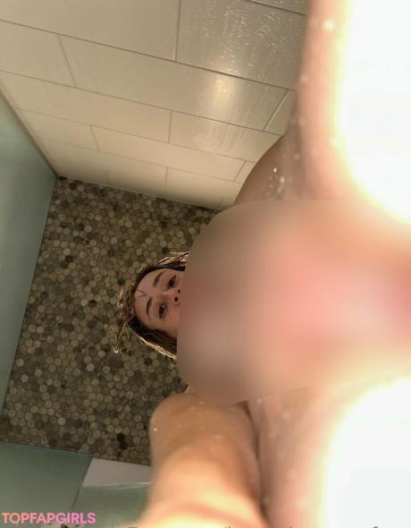 Bronwinaurorafree nude leaked OnlyFans photo #39