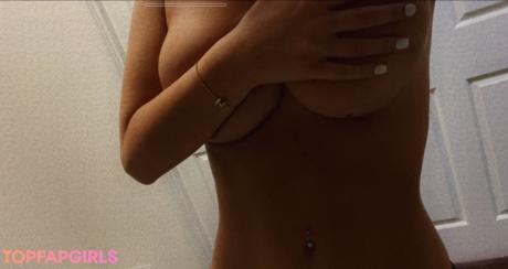 Mia nude leaked OnlyFans photo #32
