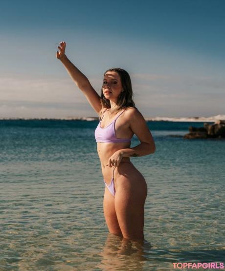 Sarah nude leaked OnlyFans photo #26
