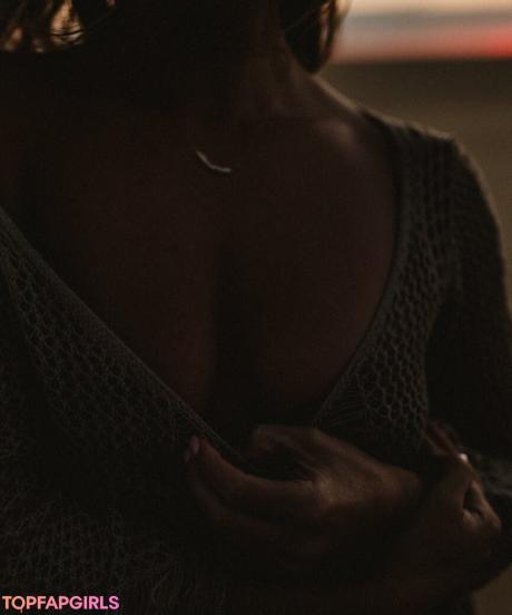 Sarah nude leaked OnlyFans photo #48