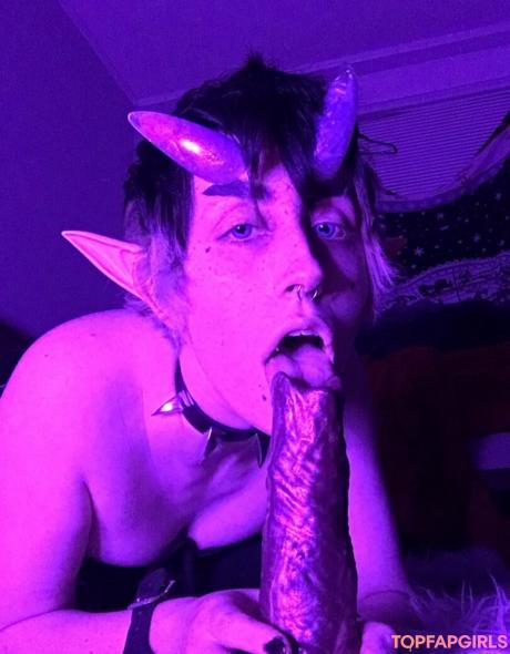 Catboibloosy nude leaked OnlyFans photo #47