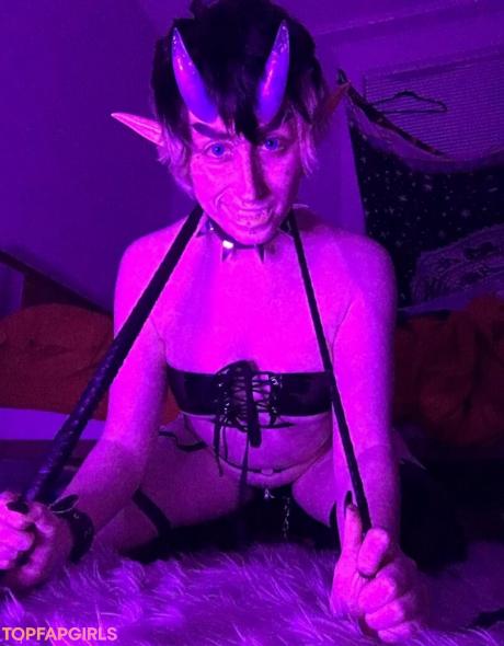 Catboibloosy nude leaked OnlyFans photo #48