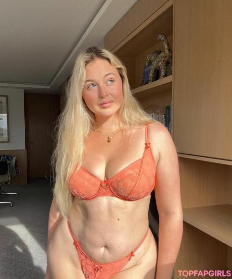 Iskra nude leaked OnlyFans photo #319