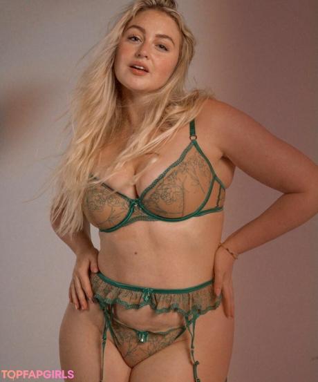 Iskra nude leaked OnlyFans photo #94