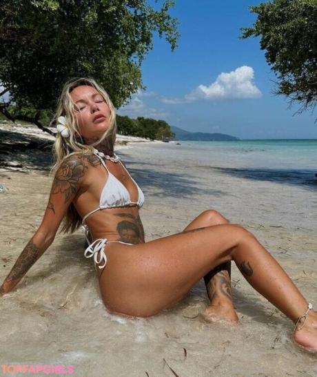 Ana nude leaked OnlyFans photo #18