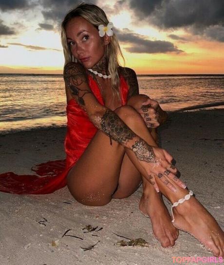 Ana nude leaked OnlyFans photo #6