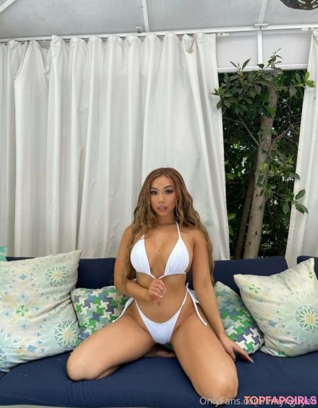 Vmynguyen nude leaked OnlyFans photo #92