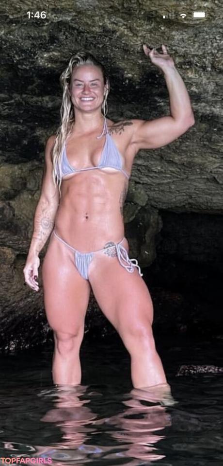 Dani nude leaked OnlyFans photo #7