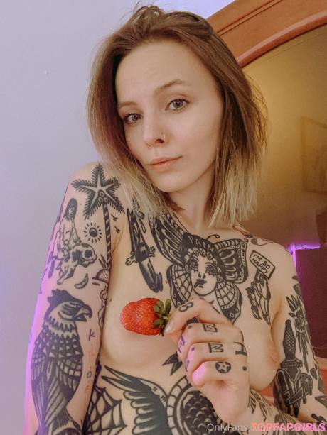 Tattooed nude leaked OnlyFans photo #10