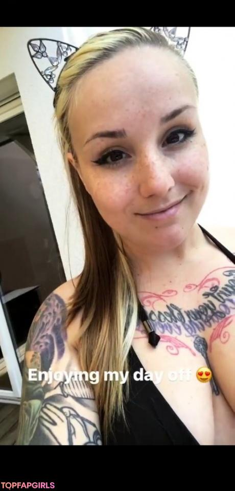 Missrage nude leaked OnlyFans photo #4