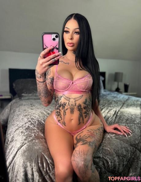 Carleebinx nude leaked OnlyFans photo #3