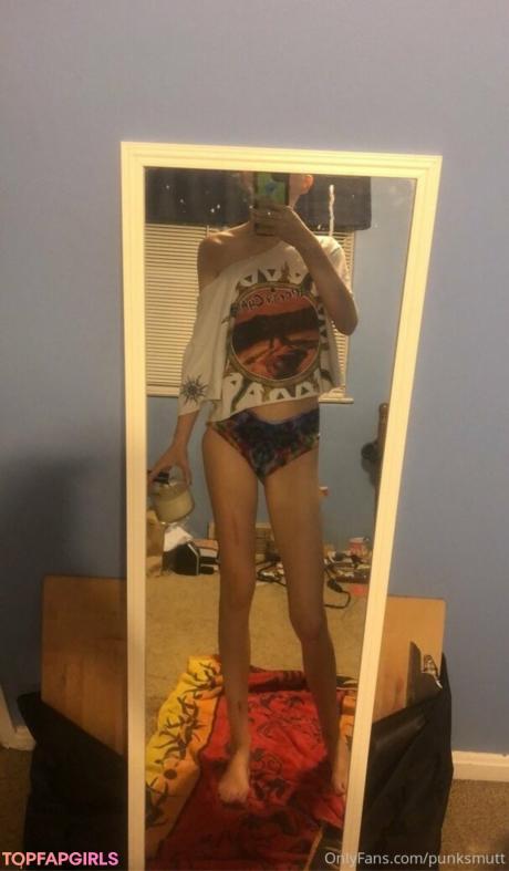 Punksmutt nude leaked OnlyFans photo #49