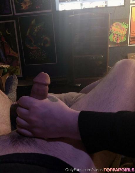 Stepsister-and-brother nude leaked OnlyFans photo #13