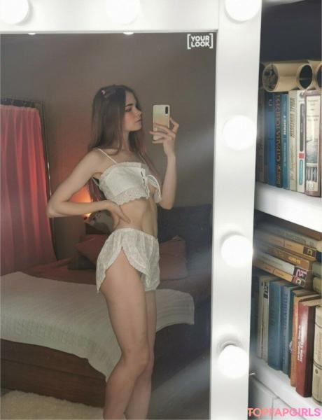 Iriesska nude leaked OnlyFans photo #31