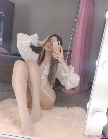 Iriesska nude leaked OnlyFans photo #45