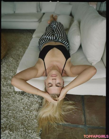 Busy nude leaked OnlyFans photo #4