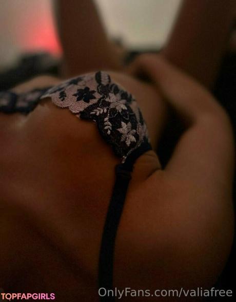 Valiafree nude leaked OnlyFans photo #8