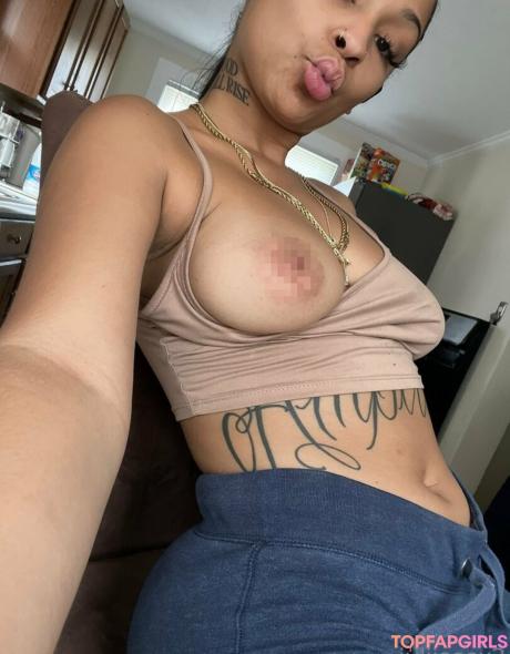 Yell0wp0rntapez nude leaked OnlyFans photo #6