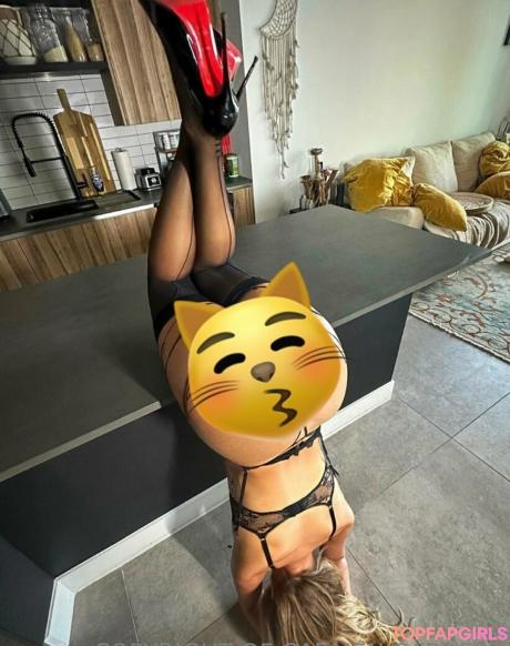 Carmen nude leaked OnlyFans photo #173