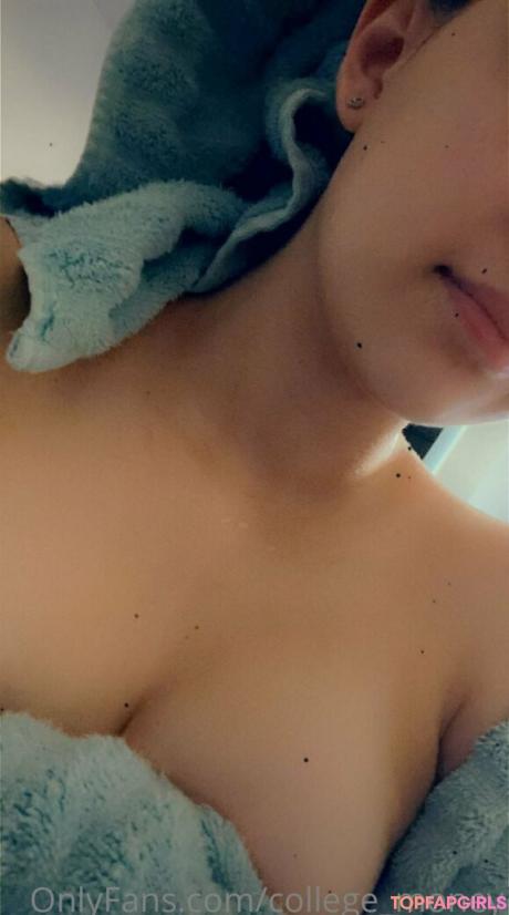 College_money nude leaked OnlyFans photo #2