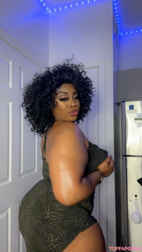 ILookLikeBaae nude leaked OnlyFans photo #2