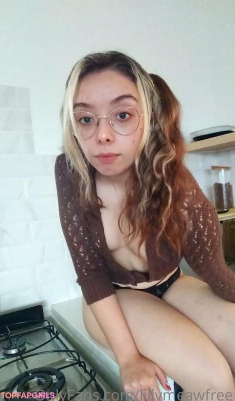 Lillymeawfree nude leaked OnlyFans photo #27