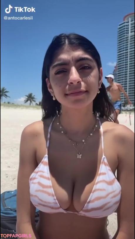 Antocarlesii nude leaked OnlyFans photo #40