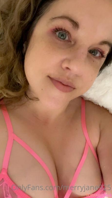 Merryjane925 nude leaked OnlyFans photo #58