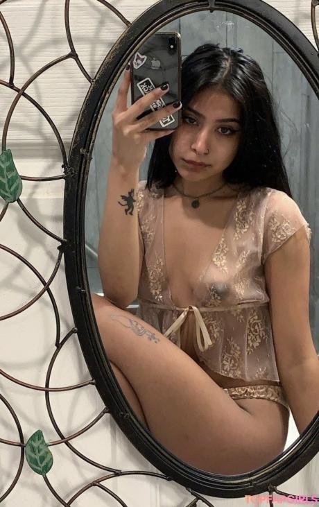 Paintjunkbunny nude leaked OnlyFans photo #2