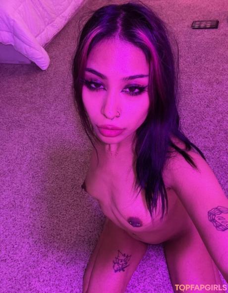Paintjunkbunny nude leaked OnlyFans photo #60